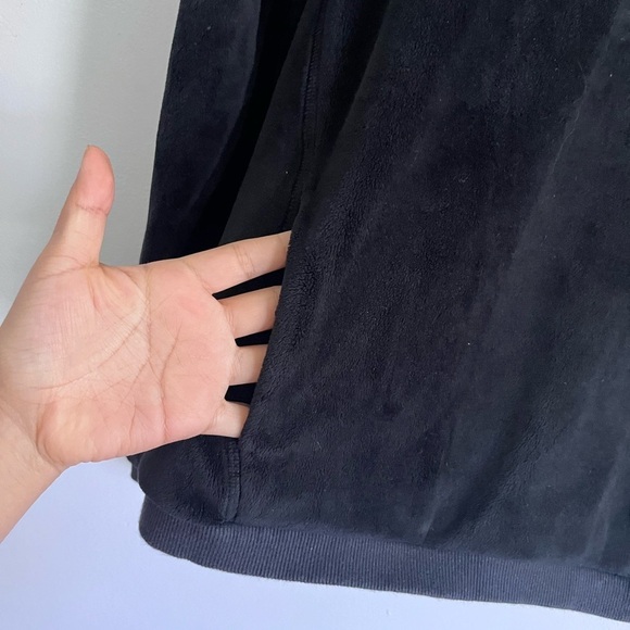 Athleta Big Girl Great 2.0 Velour Sweatshirt Black Plush Soft Long Sleeve Crew - Picture 7 of 7